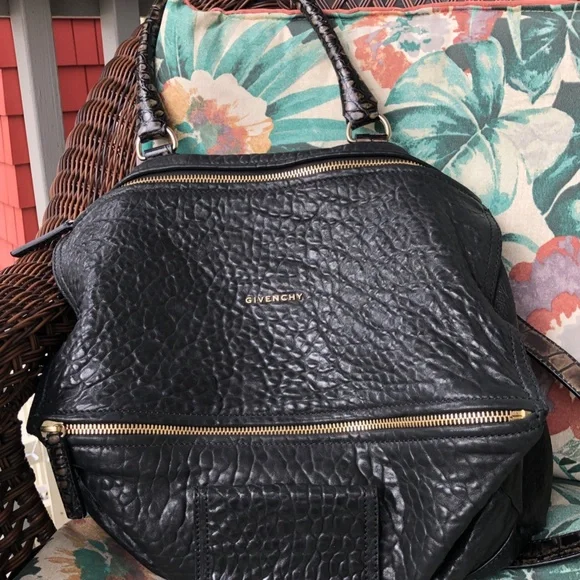 Givenchy Pandora EUC SOLD - Picture 3 of 14